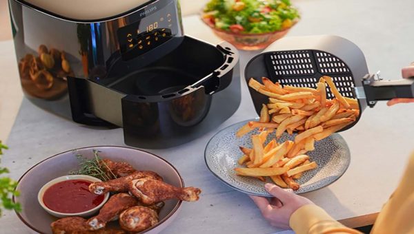 Économique et pratique – Mon airfryer préféré : le Philips Essential Airfryer Compact HD9200/90, 4 étoiles à moins de 60 €